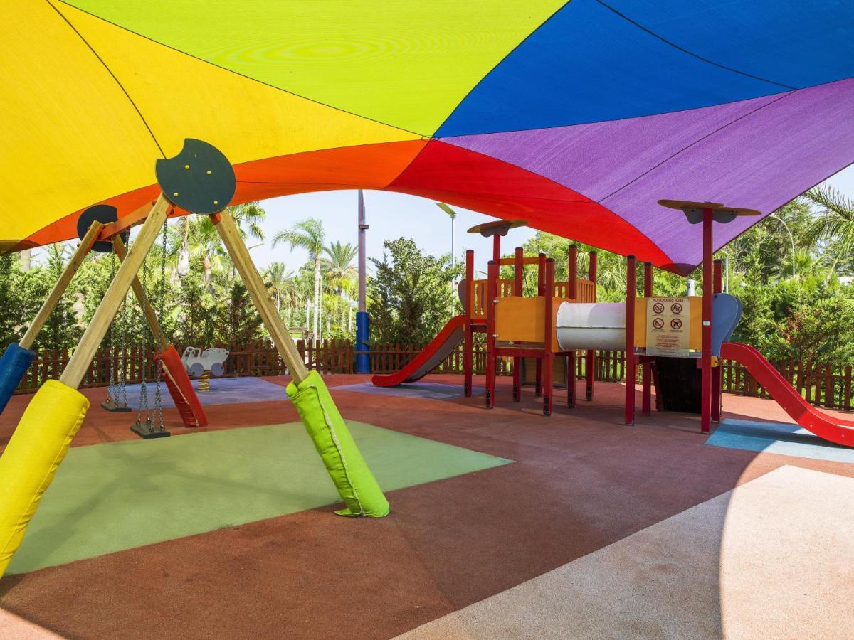 Olympic Lagoon אתר נופש